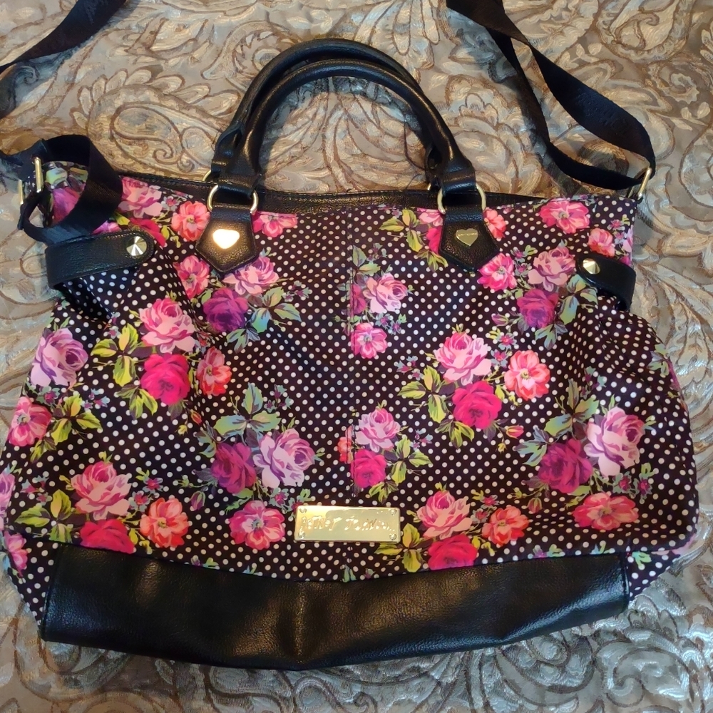Betsy Johnson floral on black and white purse